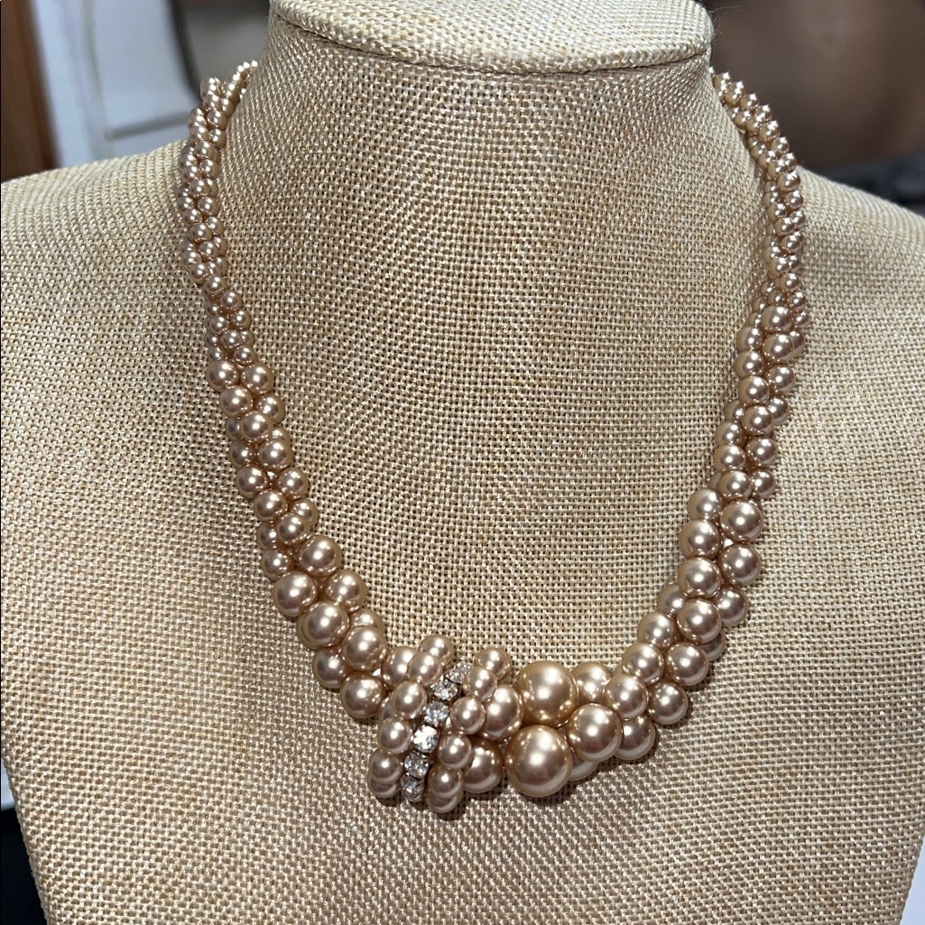 Vintage Rmn Roman Faux Twisted Three Strand Pearl